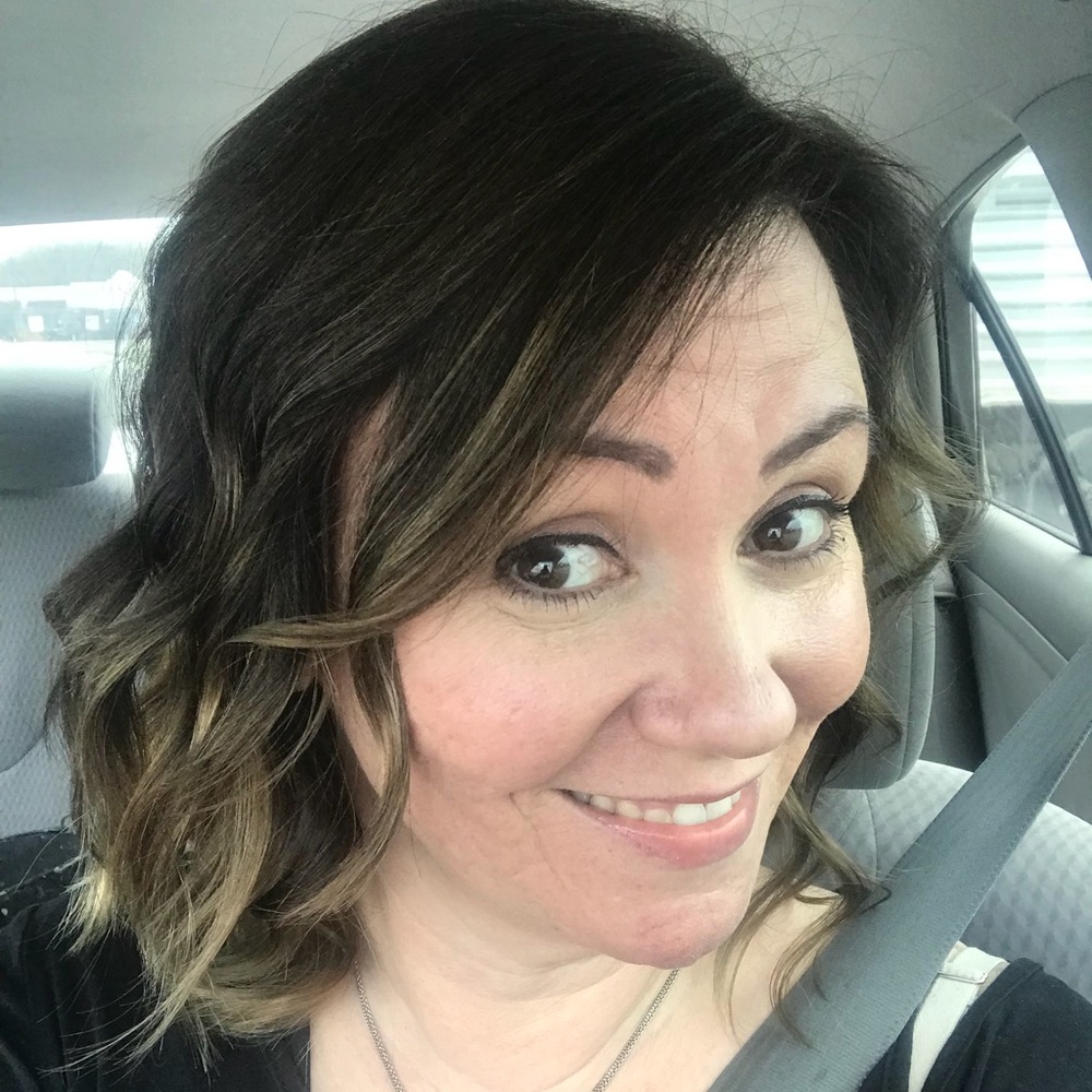 Meet your Posher, Joy